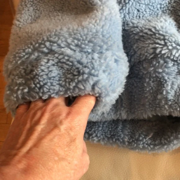 Urban Outfitters light blue fuzzy fleece jacket - Picture 5 of 7
